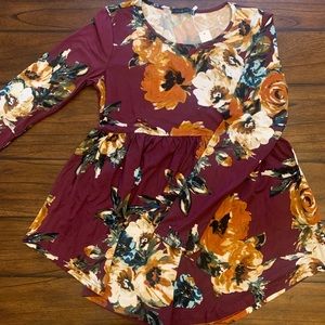 Small Floral - New with tags